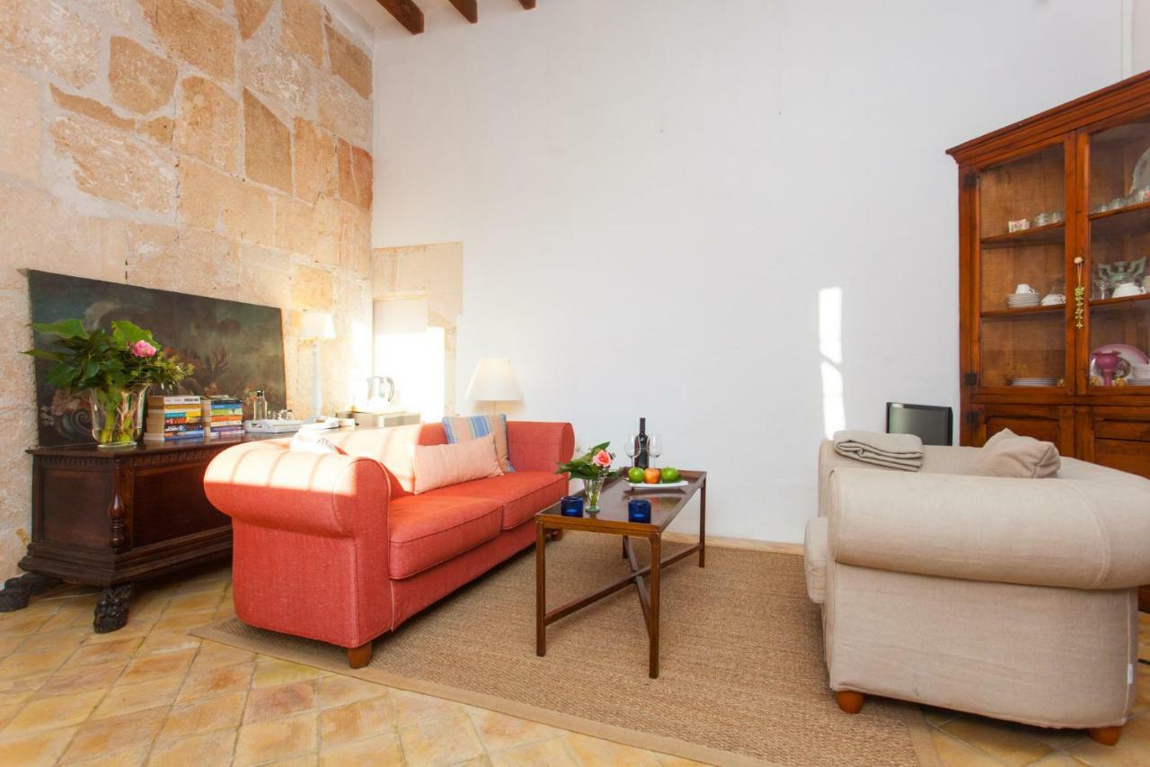 Oliver Moragues Grandhouse & Vineyard Algaida  Exterior photo